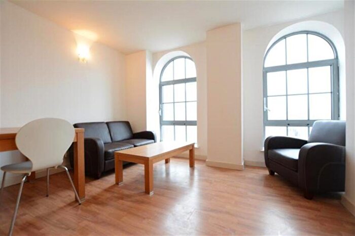1 Bedroom Apartment To Rent In The Hicking Building, Queens Road, NG2