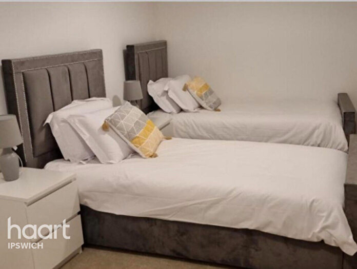 2 Bedroom Terraced House To Rent In Nelson Avenue, Ipswich, IP9