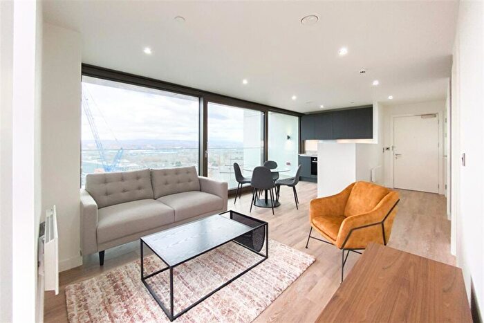 1 Bedroom Flat To Rent In Oxygen, Store Street, M1