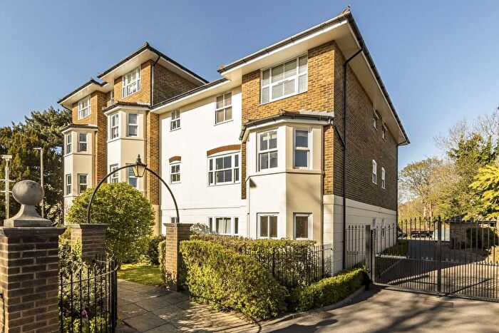 2 Bedroom Flat To Rent In Bessborough Road, Putney, SW15