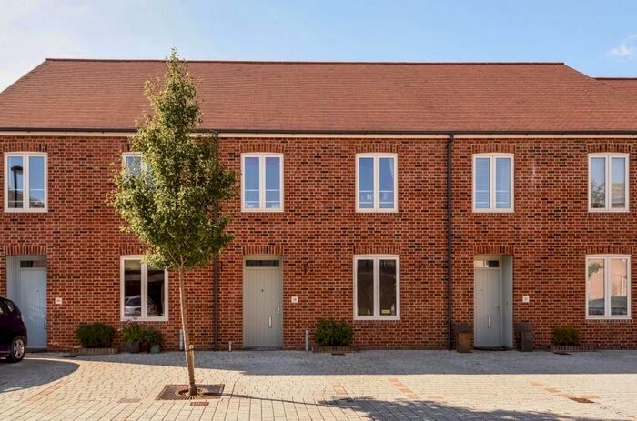 3 Bedroom Terraced House To Rent In Otway Road, Chichester, West Sussex, PO19