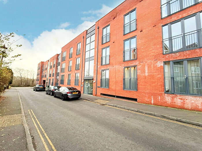2 Bedroom Flat For Sale In Cornwood House, Cornwood Lane, Dickens Heath, B90