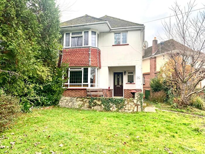 3 Bedroom Detached House To Rent In Bassett, SO16