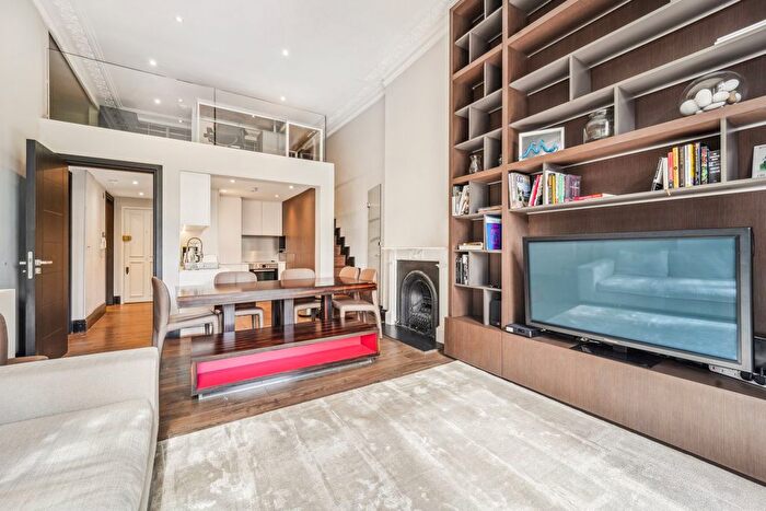 2 Bedroom Flat To Rent In Bramham Gardens, Earls Court, SW5