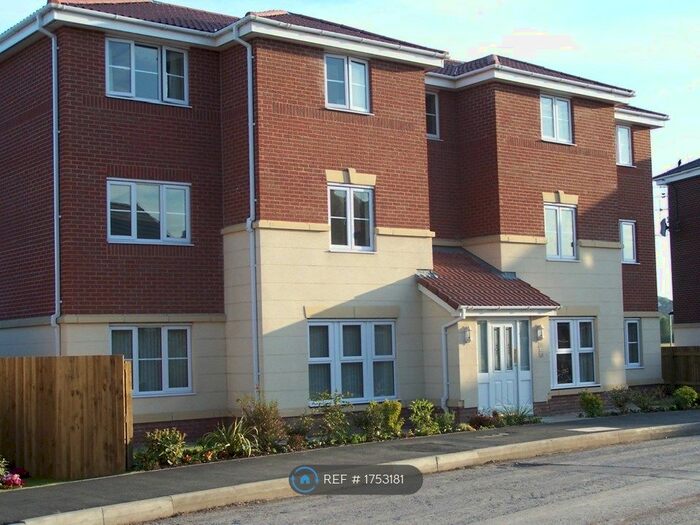 2 Bedroom Flat To Rent In Chillington Way, Stoke-On-Trent, ST6