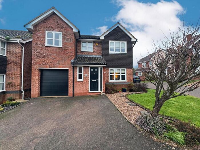 4 Bedroom Detached House For Sale In Chantry Close, Huncote, Leicester, LE9