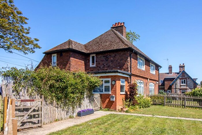 3 Bedroom Cottage To Rent In West Tisted, Alresford, SO24