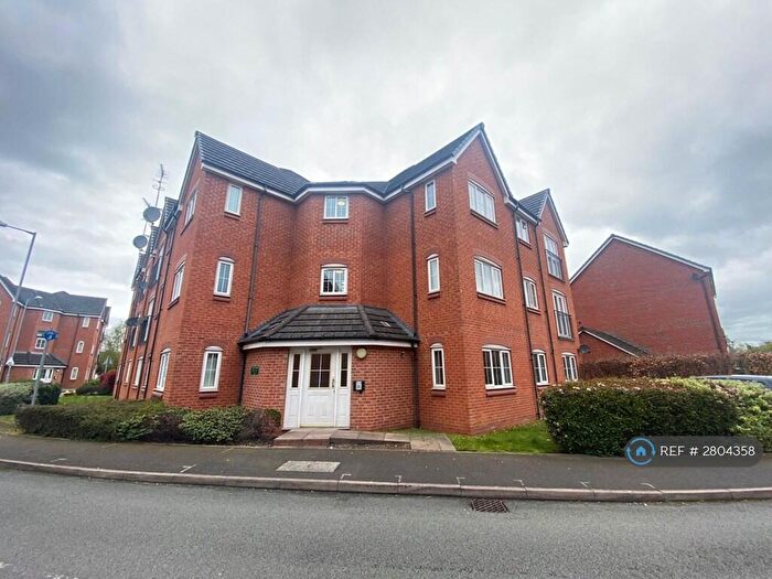 2 Bedroom Flat To Rent In Felton Close, Stafford, ST17