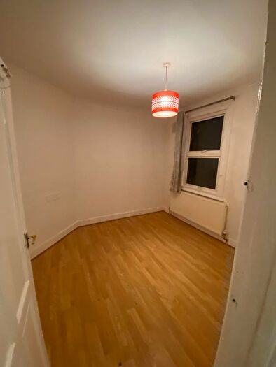 3 Bedroom Flat To Rent In South Harrow, HA2