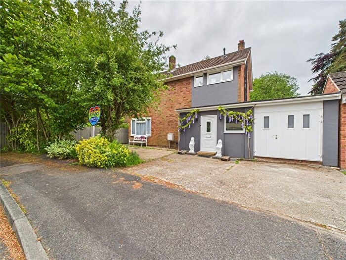 4 Bedroom Detached House For Sale In Corringway, Church Crookham, Fleet, Hampshire, GU52