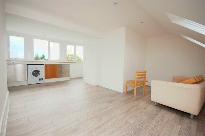1 Bedroom Flat To Rent In Acton Lane, Harlesden, NW10