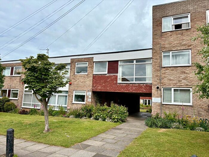 1 Bedroom Flat To Rent In Hunters Court, South Gosforth, NE3