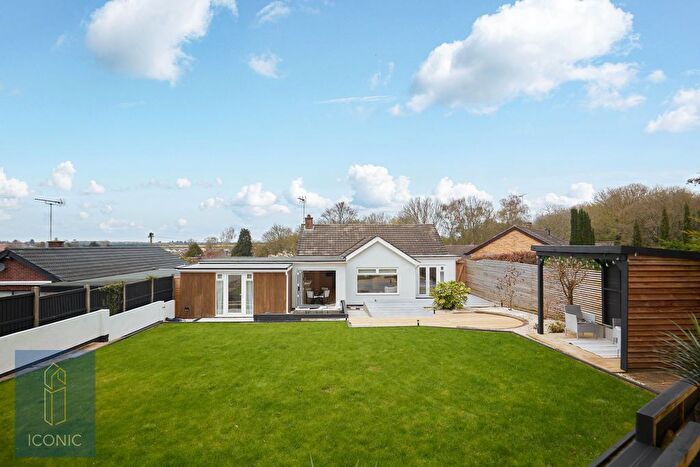 4 Bedroom Detached Bungalow For Sale In Layton Close, Drayton, Norwich, NR8