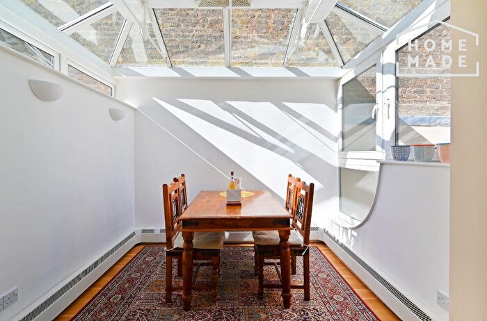 1 Bedroom Flat To Rent In Clanricarde Gardens, W2