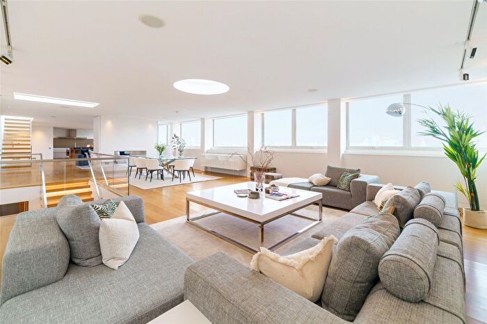 5 Bedroom Flat To Rent In The View, Palace Street, St. James's Park, Westminster, London, SW1E