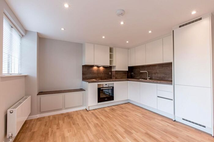 1 Bedroom Flat To Rent In Cobbett Close, EN3
