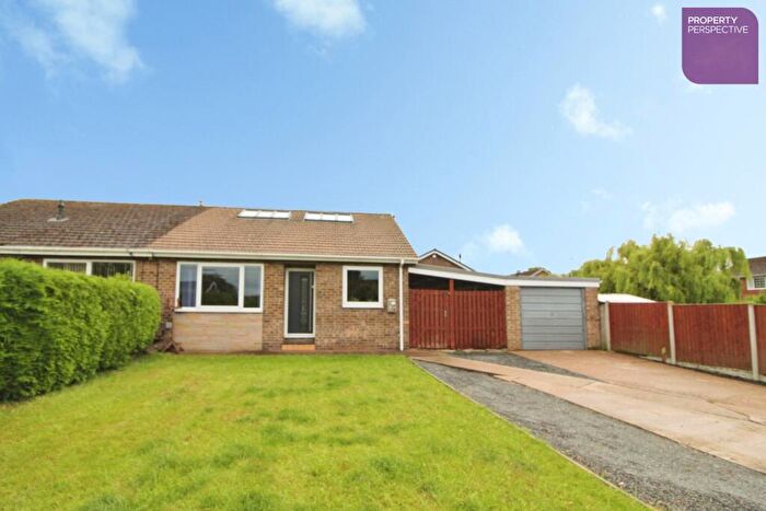 2 Bedroom Semi-Detached Bungalow For Sale In The Chase, Snaith, Goole, DN14