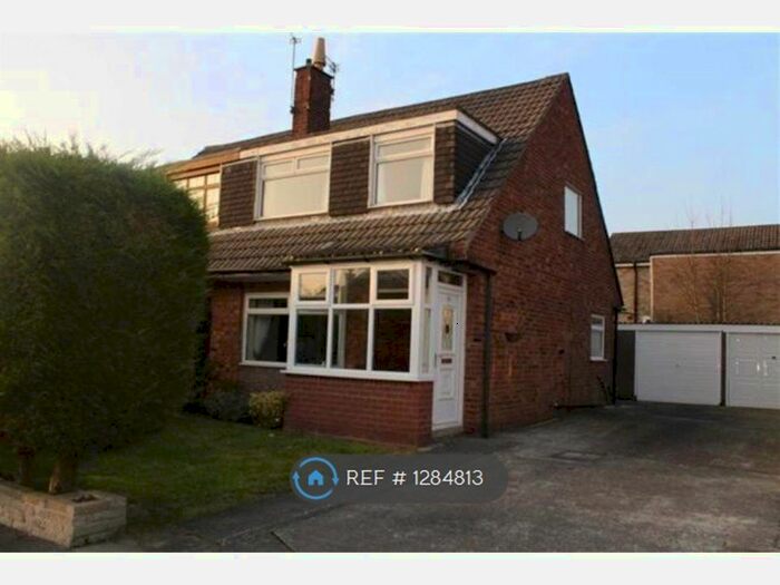 3 Bedroom Semi-Detached House To Rent In Kilworth Height, Fulwood, Preston PR2