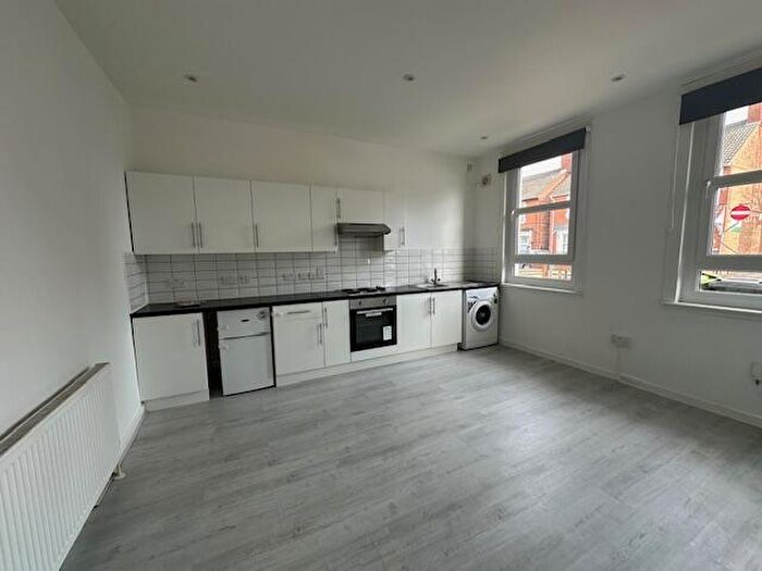 1 Bedroom Flat To Rent In Cromwell Road, Peterborough, PE1