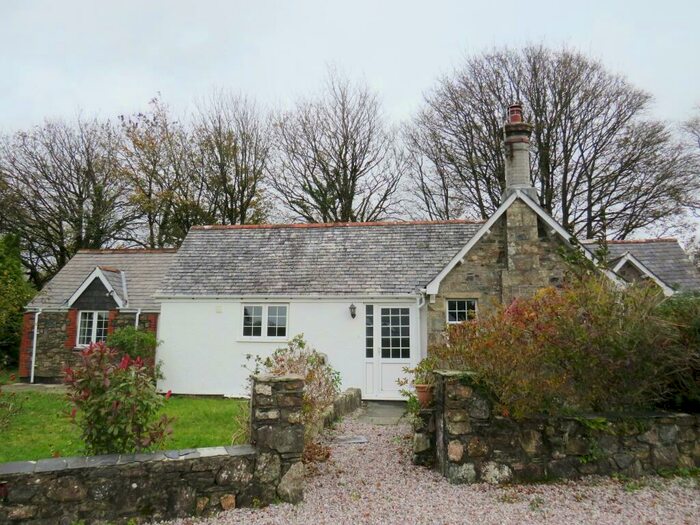 3 Bedroom Bungalow To Rent In Filham, Ivybridge, PL21