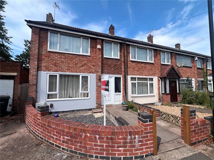 3 Bedroom End Of Terrace House For Sale In Aldermans Green Road, Coventry, West Midlands, CV2
