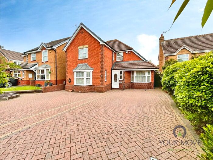 4 Bedroom Detached House For Sale In Harbours Close, Bromsgrove, Worcestershire, B61