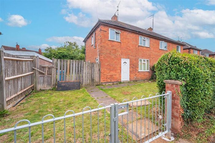 3 Bedroom Semi-detached House For Sale In Kelvin Grove, Corby, NN17