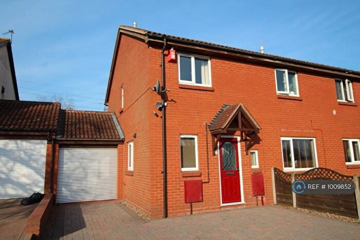 2 Bedroom Semi-Detached House To Rent In Carters Close, Sutton Coldfield, B76