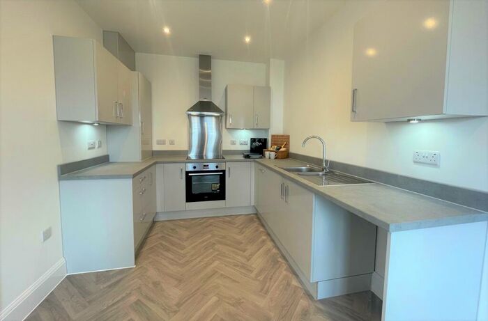 3 Bedroom House To Rent In Little Blight Hay, Tithebarn, Exeter, EX1