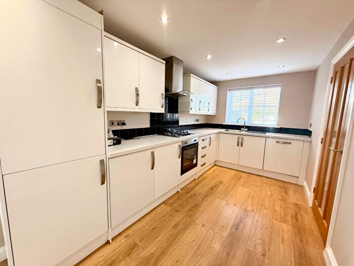 4 Bedroom Detached House To Rent In Nursery Drive, Carlton, Nottingham, Nottinghamshire, NG4