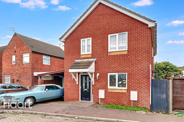 4 Bedroom Detached House For Sale In Agincourt Road, Clacton-On-Sea, CO15