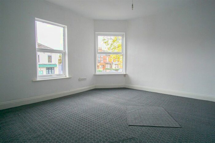 3 Bedroom Flat To Rent In Garstang Road, Fulwood, Preston, PR1