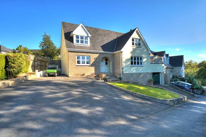 3 Bedroom Detached House For Sale In Fairways Drive, High Bickington, EX37
