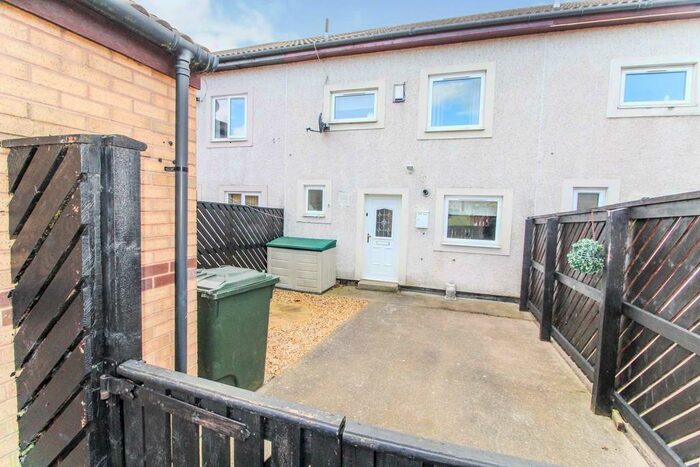 3 Bedroom Terraced House To Rent In Dove Close, Killingworth, NE12
