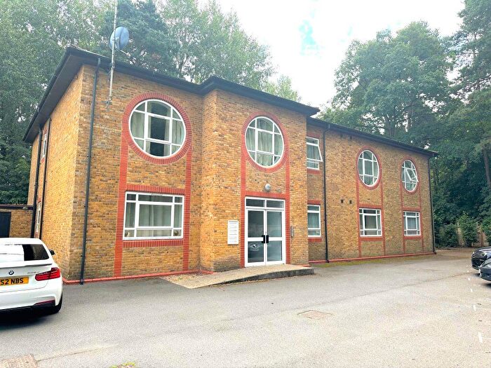2 Bedroom Flat To Rent In Compton Place, Bordon, Hampshire, GU35