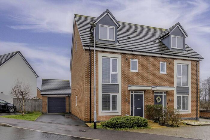 4 Bedroom Semi-Detached House To Rent In Harold Hines Way, Trentham, ST4