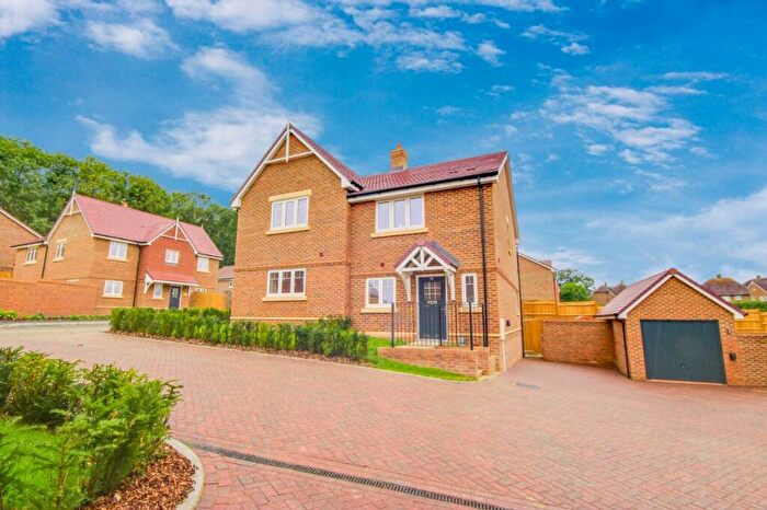 2 Bedroom Semi-Detached House For Sale In Kiln Wood Lane, Wivelsfield Green, RH17