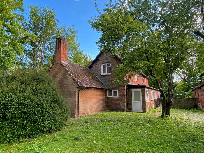 3 Bedroom Cottage To Rent In Micheldever, Winchester, SO21