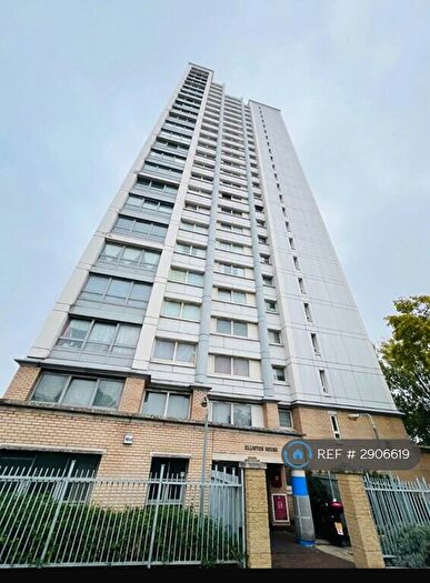 2 Bedroom Flat To Rent In Elliston House, London, SE18
