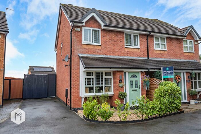 3 Bedroom Semi-Detached House For Sale In Inglewood Close, Bury, Greater Manchester, BL9