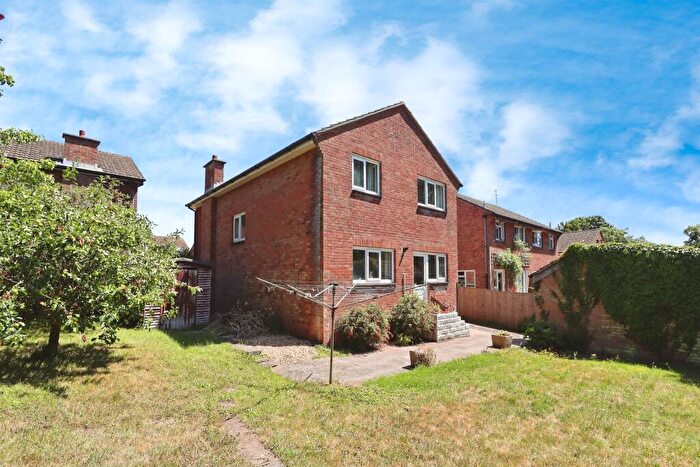4 Bedroom Detached House For Sale In Grimson Close, Sully, Penarth, CF64