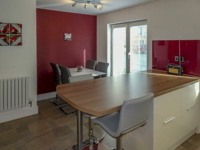 2 Bedroom Flat To Rent In T &# Timber Bush, Edinburgh, EH6