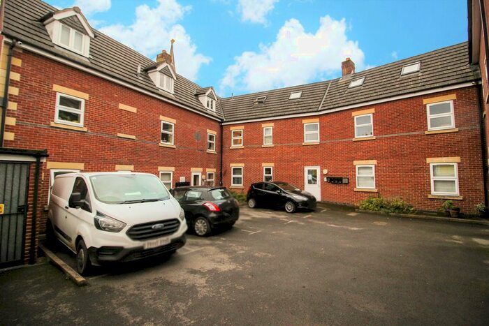 1 Bedroom Flat To Rent In Little London, Old Town, Swindon SN1
