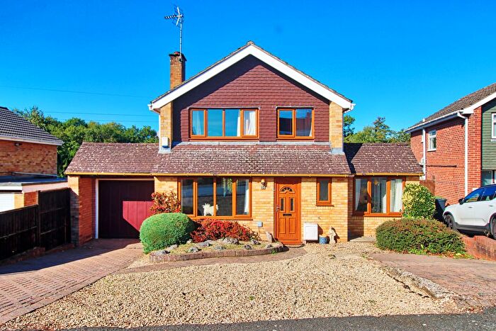 4 Bedroom Detached House For Sale In Monarch Drive, Worcester, WR2