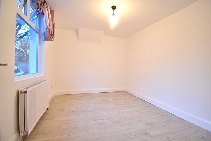 1 Bedroom Flat To Rent In Forster Road, London, N17