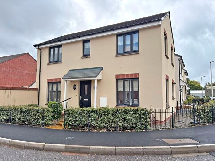 3 Bedroom Property To Rent In Sion Close, Honiton, EX14