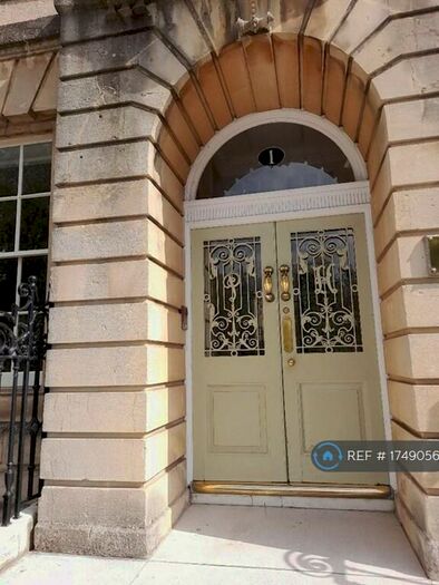 2 Bedroom Flat To Rent In Connaught Mansions, Bath, BA2