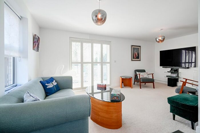 4 Bedroom Detached House For Sale In The Bank, Somersham, Huntingdon, PE28