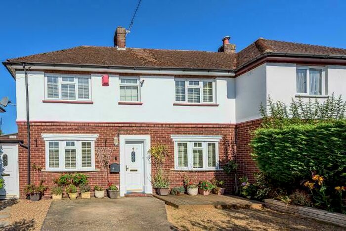 1 Bedroom End Of Terrace House To Rent In Windsor, Berkshire, SL4