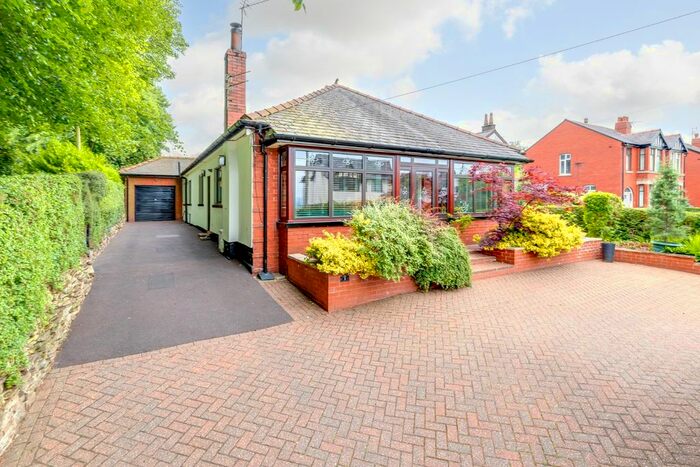 3 Bedroom Detached Bungalow For Sale In College Road, Upholland, Lancashire, WN8